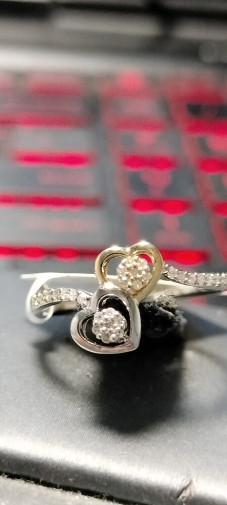 anillo Diam doble corazon c/diam 10k diamante Size size7 Weight 0.10ctw