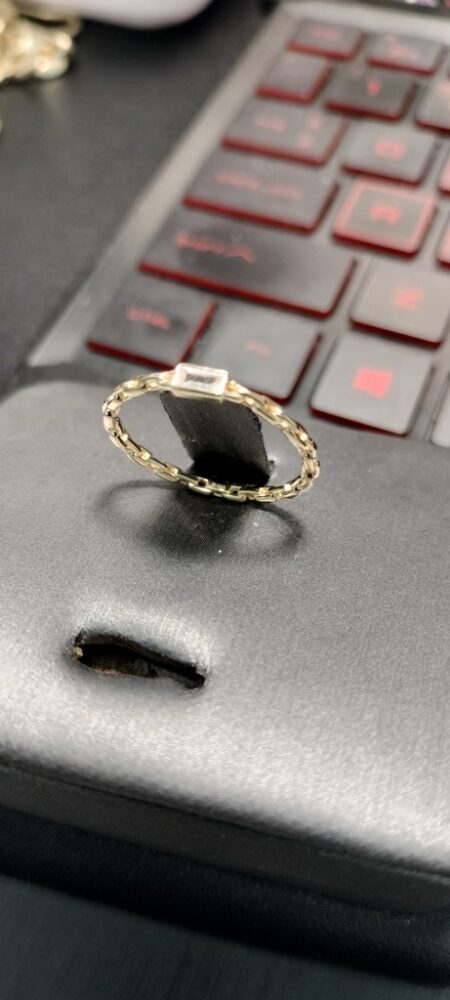 anillo hilo ppclip c/piedra cdda 14k zirc B Size size8 Weight 1.2gr