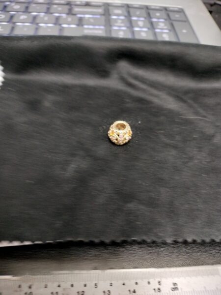 charms barril c/zirc 14k zirc B Weight 2.75gr