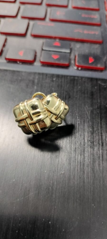 arete boton cddo omega 14k Weight 4.gr