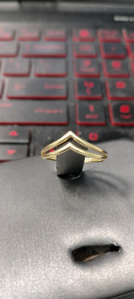 anillo hilo corona 14k Size size7 Weight 1.7gr