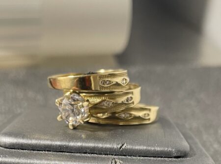 anillo compromiso duo 10k zirc B Size size8 Weight 5.7gr
