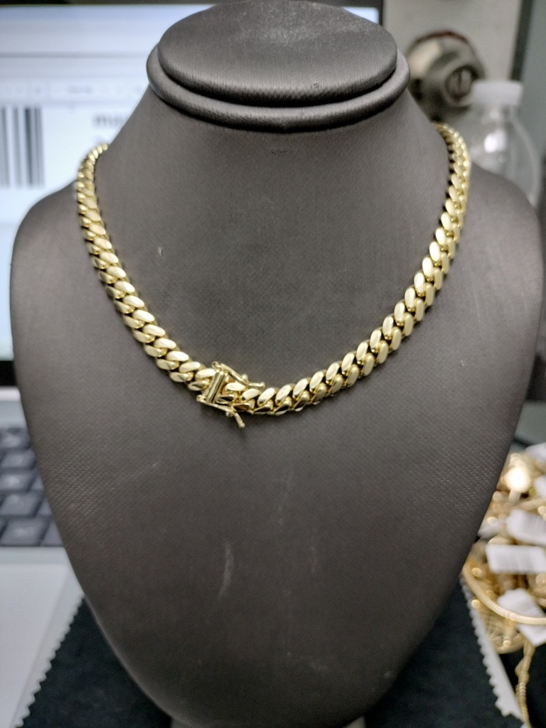cadena ciubana italy 14k Size size22/6mm Weight 61.65gr