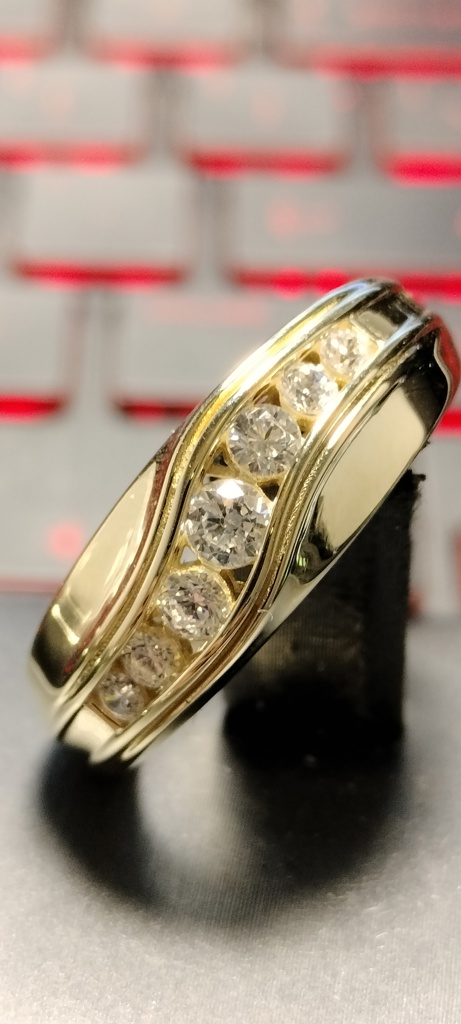 anillo comp.hombre 10k zirc B Size size12 Weight 5.4gr