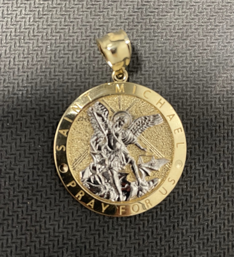 dije 14k pave Weight 3.8gr