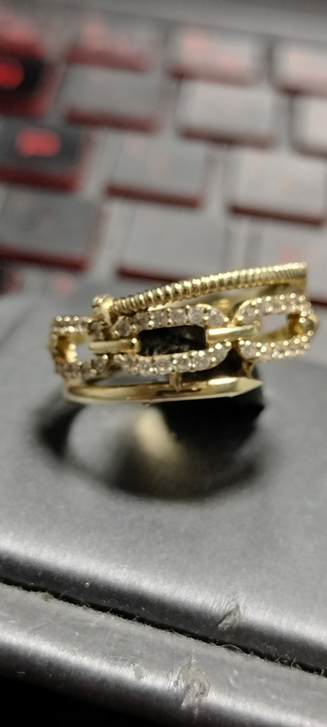 anillo 10k zirc B Size size7 Weight 3.15gr