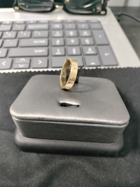 anillo cartier original c/zirc 18k zirc B Size size 6.75/4mm Weight 4.8gr