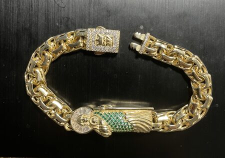 manilla esl. bztna c/S.judas c/zirc.C 10k zirconia Size size8/9.8mm Weight 22.8gr