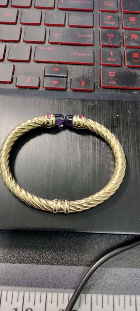 pulso art.semisolido tors. de piedra en la punta 14k zirc R Viol Size size7.25 Weight 15.2gr