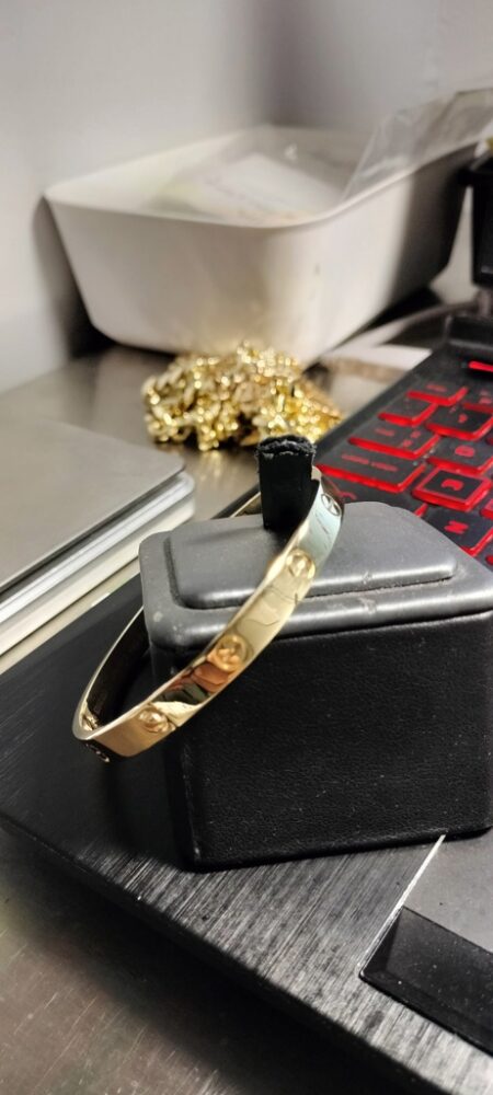 pulso pulso kter art. c/tornillo solido 14k Size size7.5/6mm Weight 30.4gr