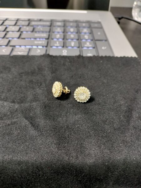 arete mossainite rddo 2 niveles c/moissanite 14k moissanite Weight 4.05gr