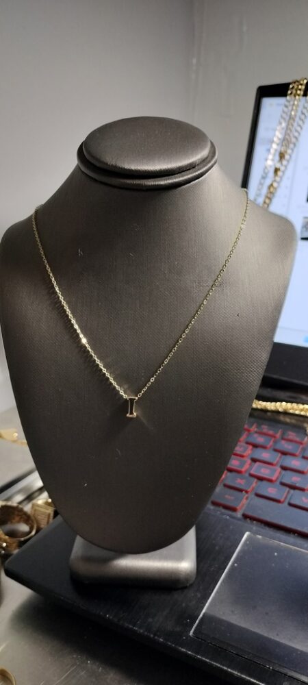 cadena letra I 10k Size size18 Weight 1.2gr