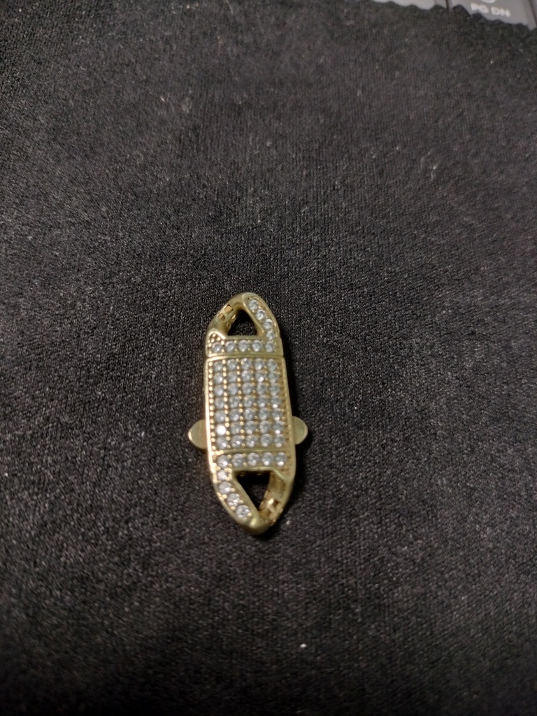 cierrre c/zirc cierre cadena c/zirc 10k zirc B Weight 3.25gr