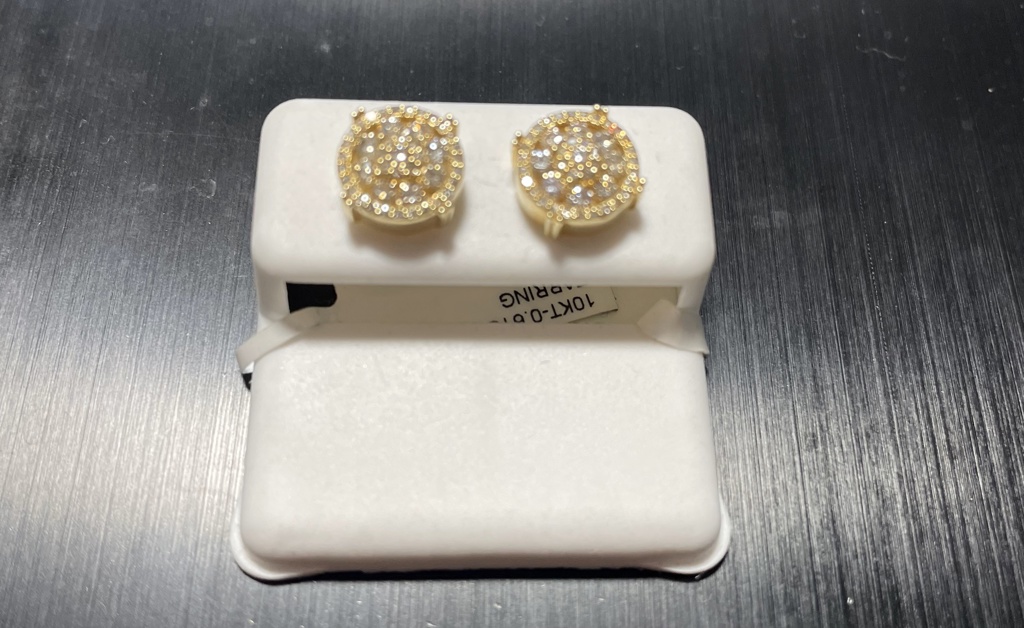 arete Diam. rddo 2 niveles 10k diamante Weight 0.61ctw