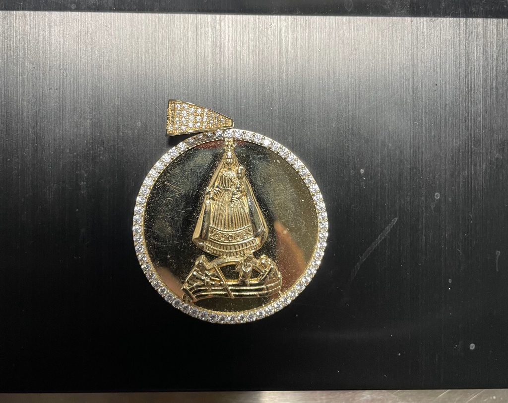 dije rddo c.cobre 14k zirconia Weight 10.1gr