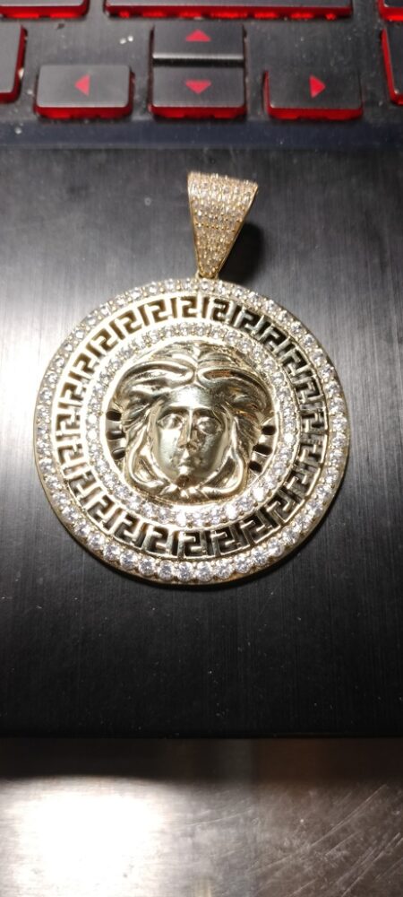 dije rddo cara medusa bche aro zirc 10k zirc B Weight 9.9gr