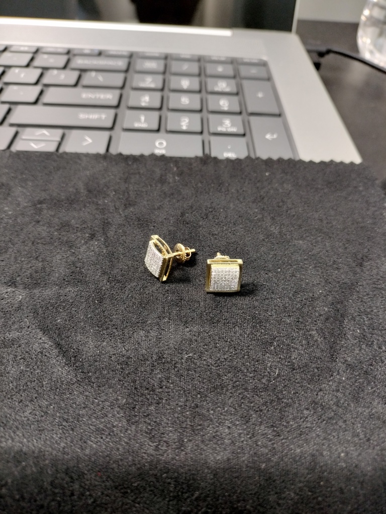 arete Diam. cddo c/diamante 10k diamantes Weight 2.3gr