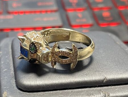anillo pantera CC 10k zirconia Size size7 Weight 5.05gr