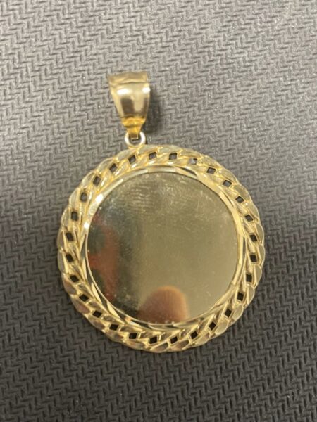 dije rddo p/foto 10k Weight 6.4gr