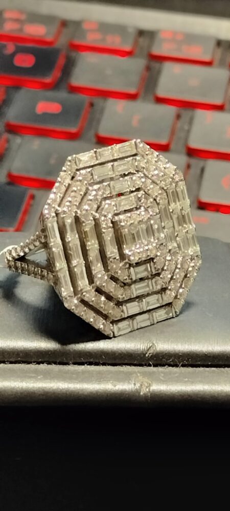 anillo Diam octagono c/diamante 14k diamante Size size6 Weight 10.25gr