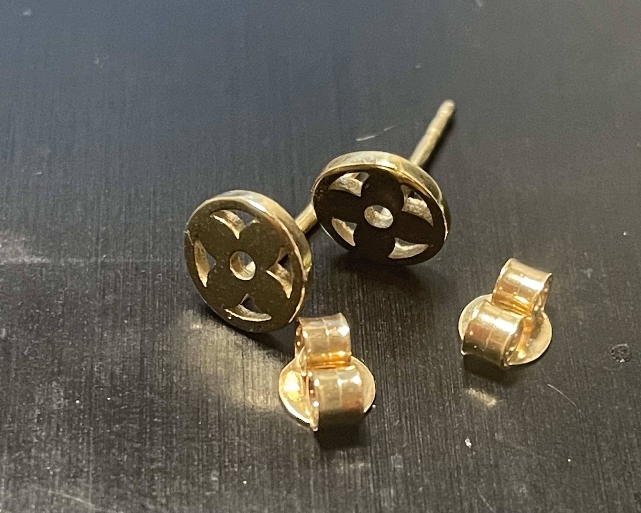 arete 10k Weight 1.05gr