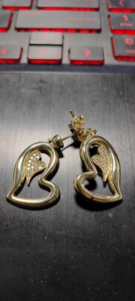 arete 10k zirc B Weight 4.65gr