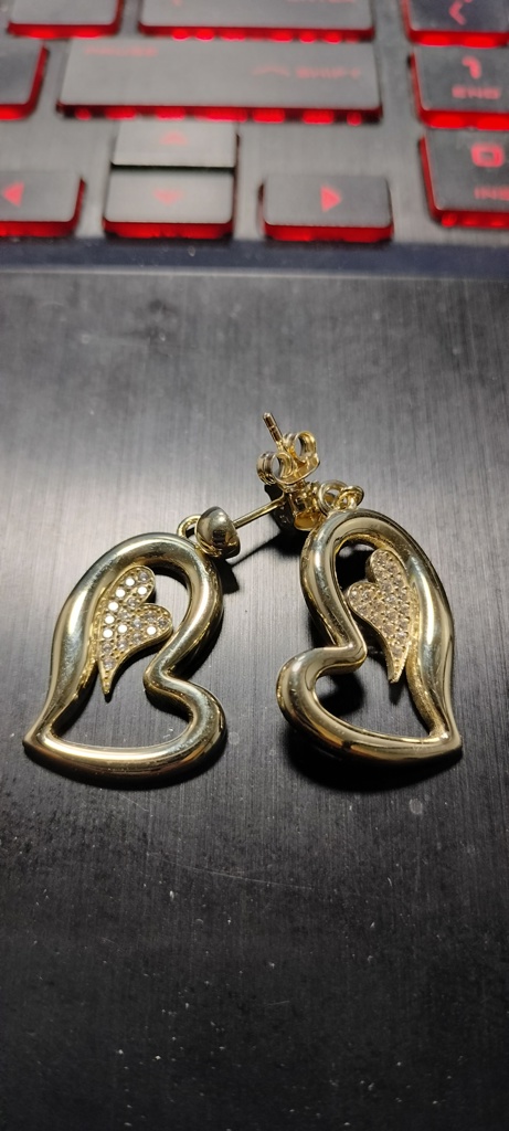 arete 10k zirc B Weight 4.65gr