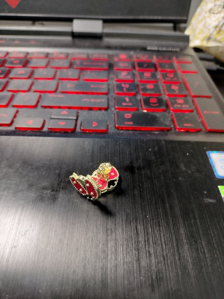 arete escarabajo 10k ename RN Weight 4.gr