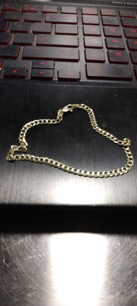 manilla c/brillo 14k Size size8.5/3.6mm Weight 3.45gr