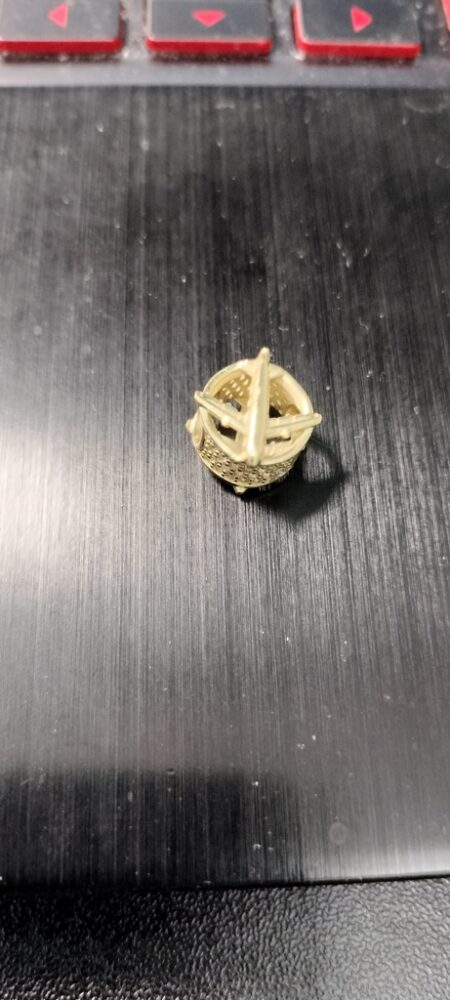 charms rddo c/avion 14k zircB Weight 1.6gr