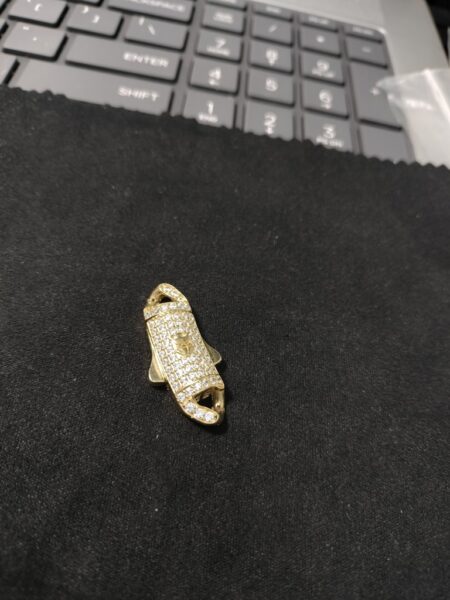 cierrre c/zirc cierre cadena c/zirc 14k zirc B Weight 4.6gr