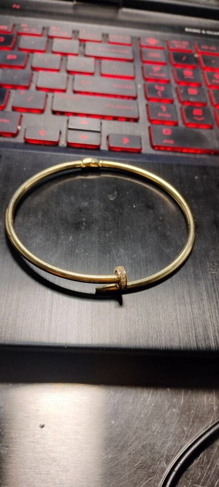 pulso clavo semisolido cabeza zirc .kter 14k zirc B Size size7.5/3mm Weight 6.6gr