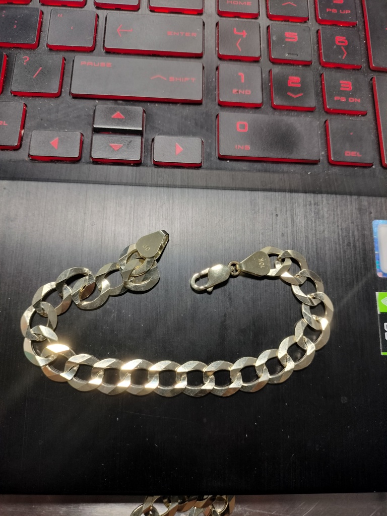 manilla c/brillo 10k Size size8/9.3mm Weight 14.75gr