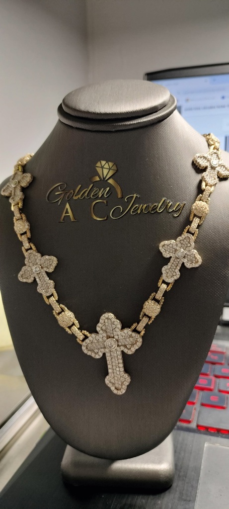 Gargantilla c/esl. c/crucifijos 14k zirc B Size size22 Weight 49.5gr