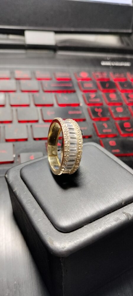 anillo comp.hombre 10k zirc B Size size10 Weight 3.7gr