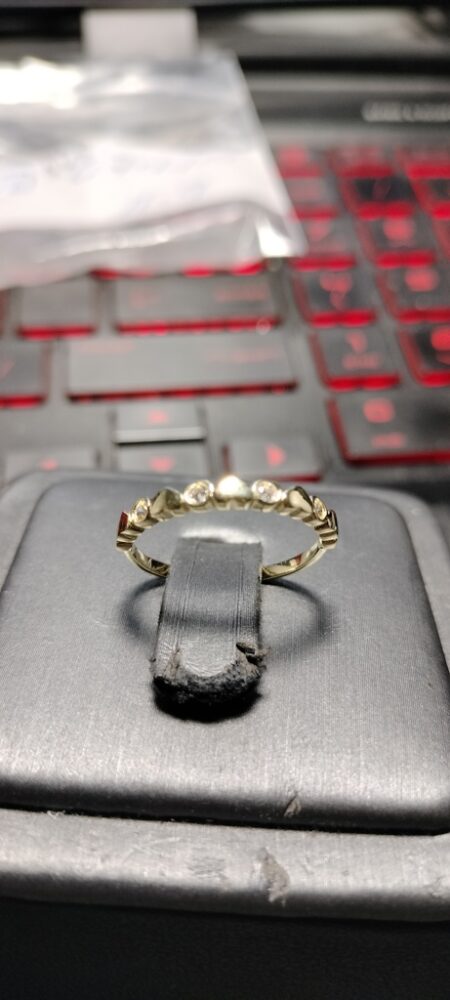 anillo 14k zirc B Size size7 Weight 1.25gr