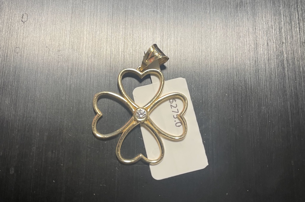 dije 14k zirconia Weight 2.75gr