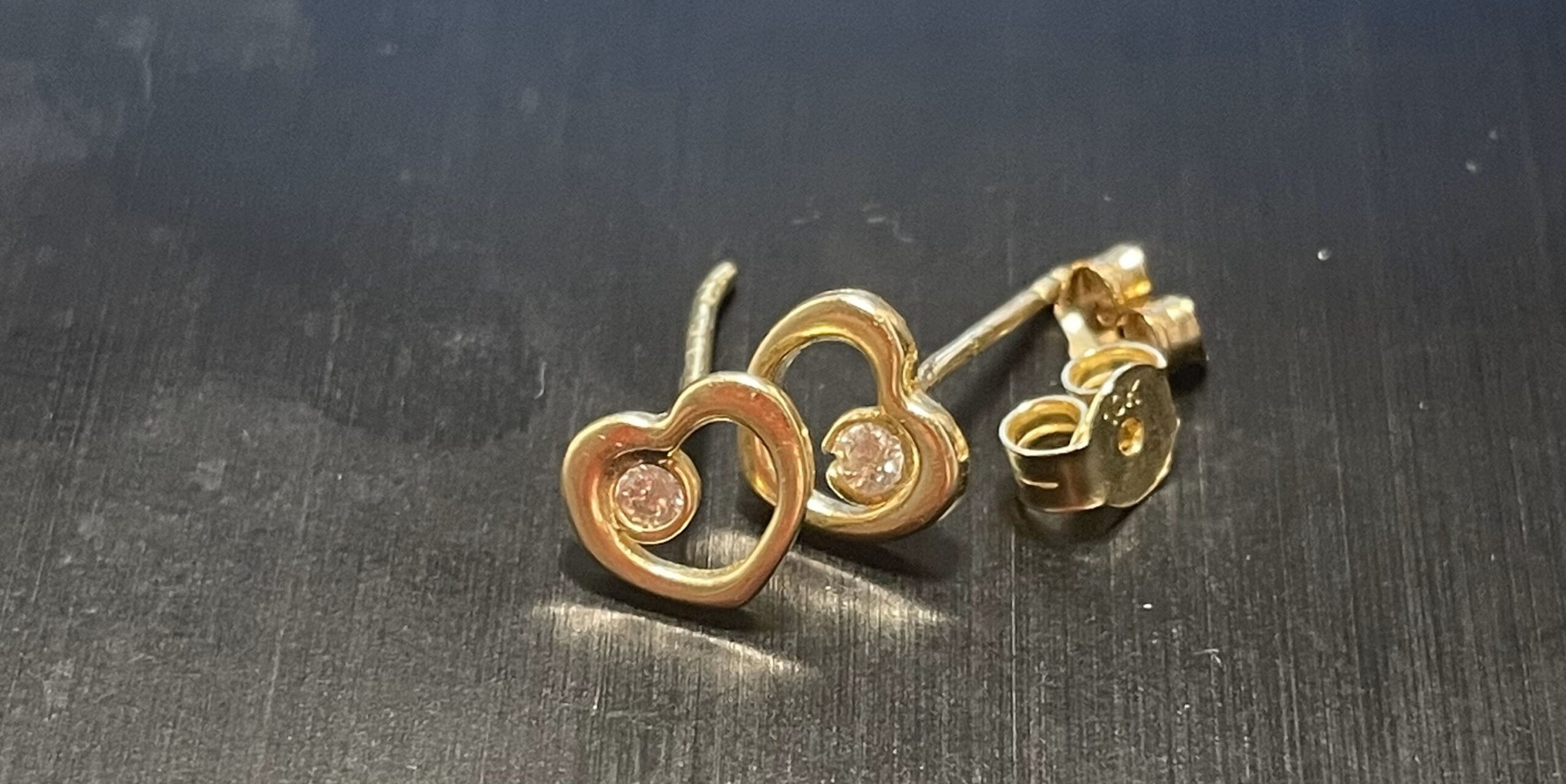 arete coraz. 10k zircB Weight 1.gr