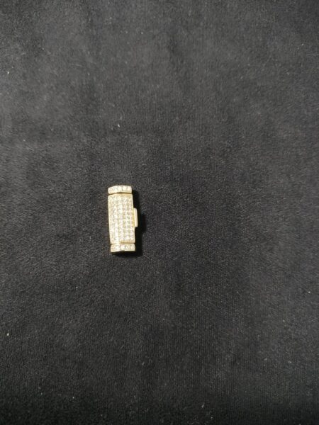 cierrre c/zirc cierre cadena c/zirc 10k zirc B Weight 2.25gr