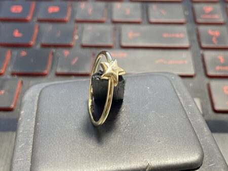 anillo estrella hilo 10k Size size7.5 Weight estrellita