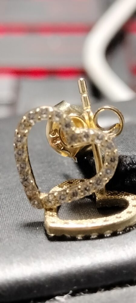 arete corazon hilo c/zirc 14k zirc B Weight 1.15gr