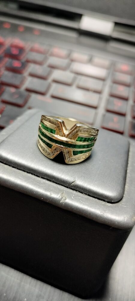 anillo Banda X c/piedras 14k zirc VB Size size7 Weight 5.2gr