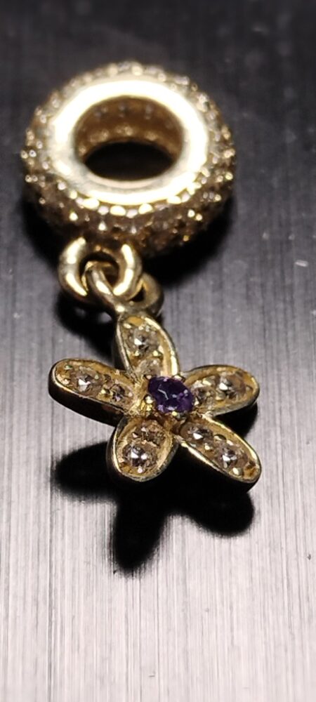 charms c/flor c/zirc 14k zirc B Weight 1.6gr