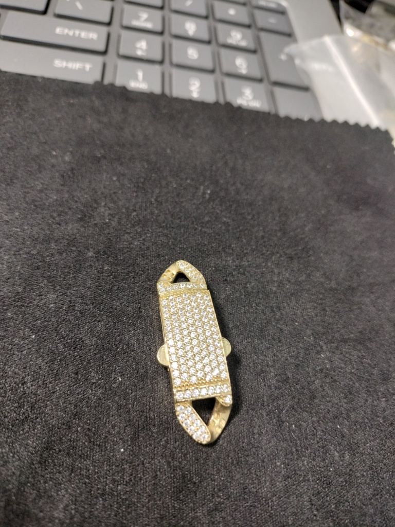 cierrre c/zirc cierre cadena c/zirc 10k zirc B Weight 5.3gr