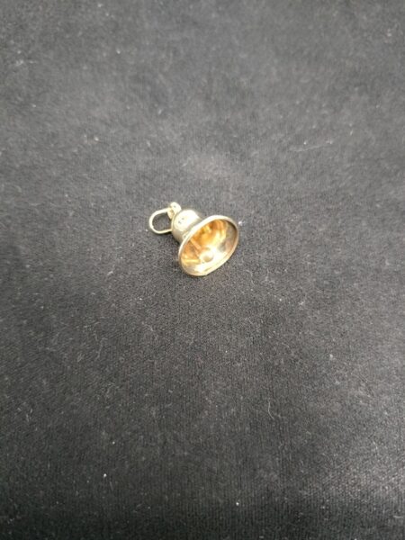 dije campanita 10k Weight 0.8gr