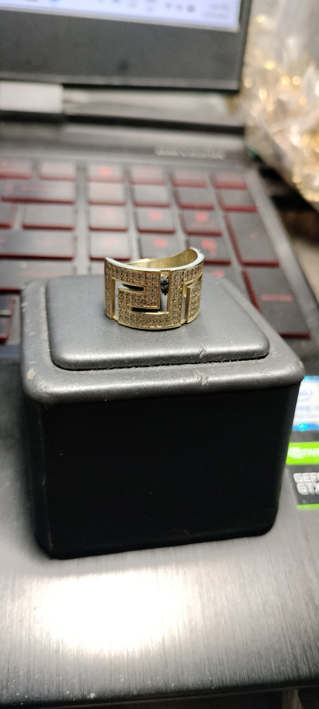 anillo 14k zirc B Size size7.5 Weight 3.75gr