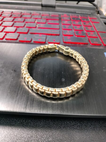 manilla esl. cddo liso 14k Size size7.5/8.5mm Weight 19.gr