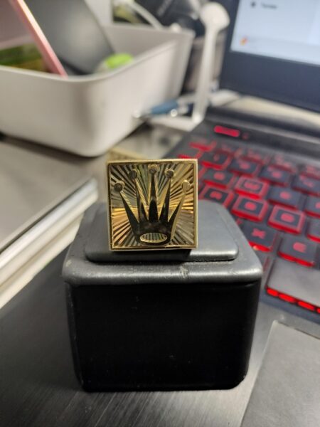 anillo cddo c/corona rolex 10k Size size10.5 Weight 22.35gr