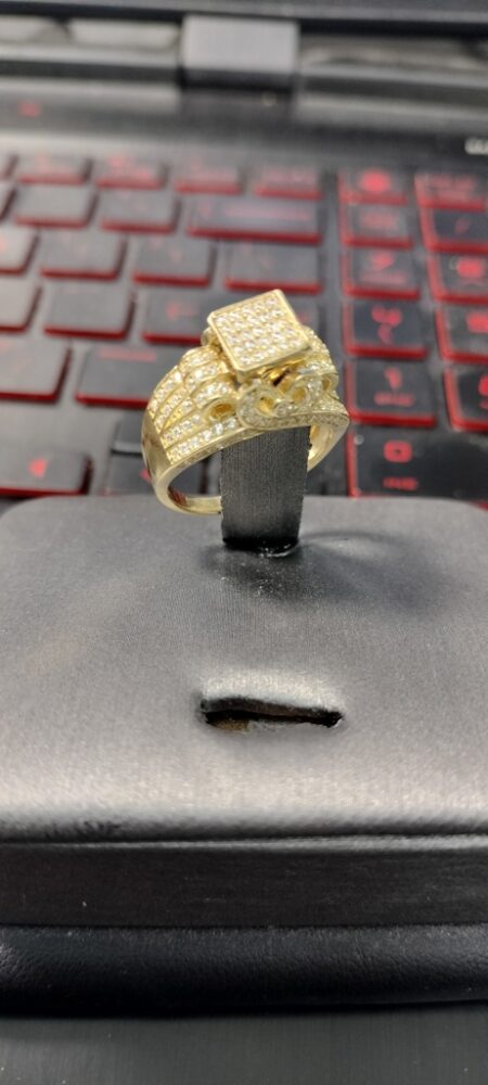 anillo princesa 14k zirc B Size size7 Weight 6.7gr