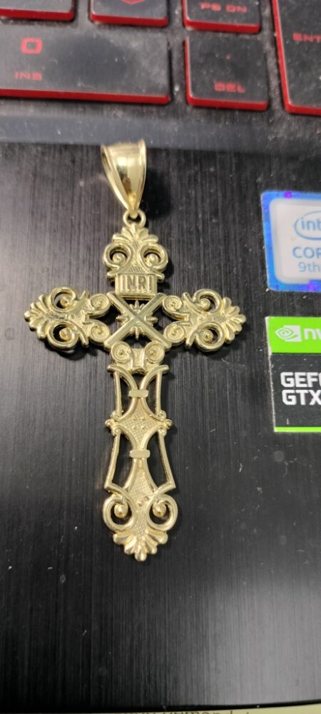 dije crucifijo 10k Weight 6.4gr